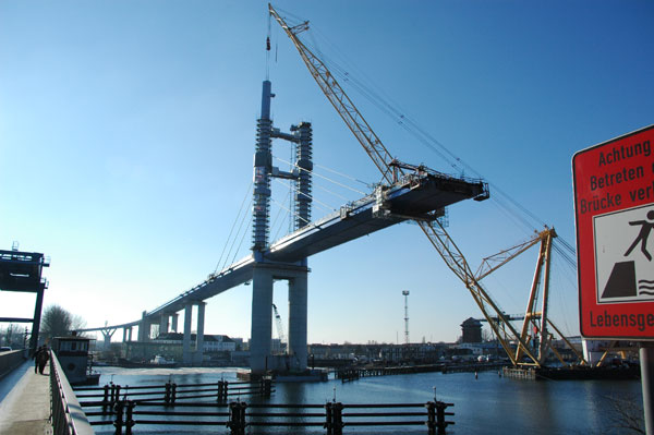 Rügenbrücke im Bau